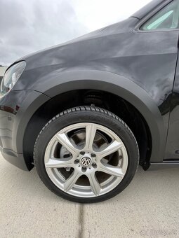 VW Touran Cross 2.0TDI DSG - 10