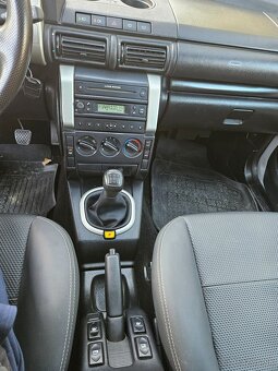 Land Rover Freelander 4x4 klima panorama zjazdový asistent - 10