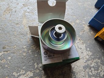 Remenica a diely drazkoveho rozvodu na bmw m57 - 10