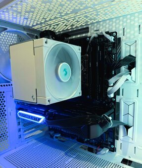 i5 14400F | RTX 4060Ti Phantom | 16GB | 2TB NVMe - v záruke - 10