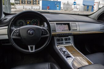 Jaguar XF Sportbrake 3.0D S Premium Luxury - 10