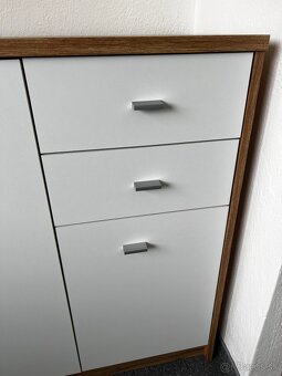 Komoda + rohovy pisaci stol + stolicka - 10