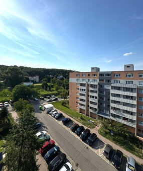 Slnečný 3 izbový byt s loggiou a krásnym výhľadom na PRENÁJO - 10