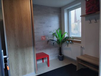 NOVOSTAVBA: 6-izbová CHATA, VL pozemok 484 m2 v Martine - 10