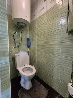 ZNÍŽENÁ CENA Dom so zariadením, pozemok 987m2 KE - K.N.Ves. - 10