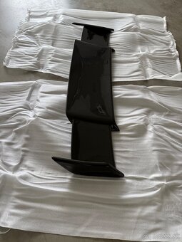 Mercedes G Brabus doplnky kapota led rampa krídlo spoiler - 10