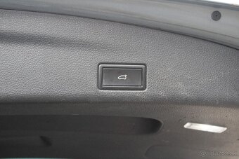 Volkswagen Sharan 2.0 TDI DSG, 103kW (2014)  5 miestne - 10