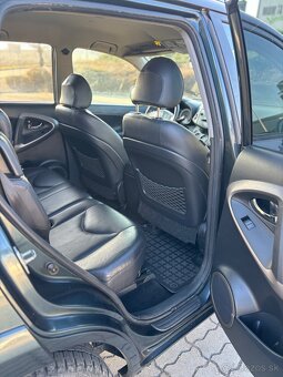 Toyota RAV4 2.2 D-4D 130kw - 10