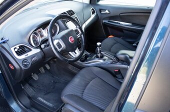 Fiat Freemont z roku 2014 - 10