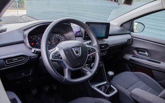 Dacia Jogger 1.0 TCe 110k Extreme 7 miest - 10