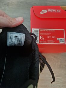 Nike AIR MAX PLUS Tn black/ gold vel.38,5 - 10