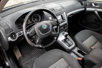 Škoda Octavia Combi 1.6 TDI, 77 kW (2013) - 10