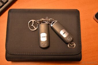 Mazda 3 2,0i 121KW Revolution M6 - 10