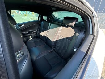 Alfa Romeo Giulietta 1.8 TBi 177kw Quadrifoglio Verde QV - 10