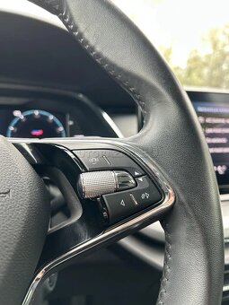 Škoda Octavia Combi 2.0 TDI SCR Business DSG - 10