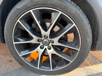 Volvo V90 cross country - 10