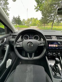 Škoda Octavia 2.0 TDi combi, výbava style+, panoráma - 10