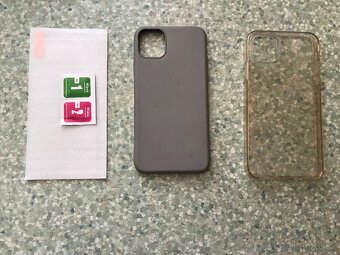 iPhone 11 Pro Max 64Gb White - 10