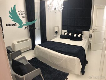 Exkluzívne na predaj luxusná vila 3x apartmán len 70 od mora - 10