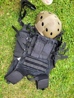 Airsoft Škorpión , vesta - 10