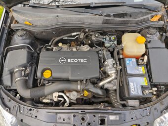 Opel Astra Combi 2008 - 10