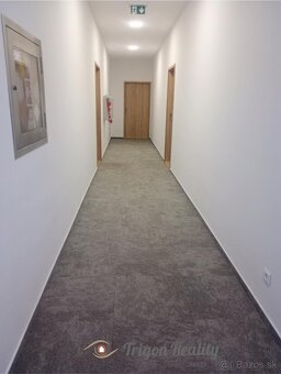 4 izbový byt v historickom centre Komárna - 10