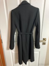 Čierny hrubší prechodný kabát veľ.36 - 10