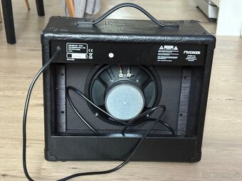 Elektrická gitara - 10