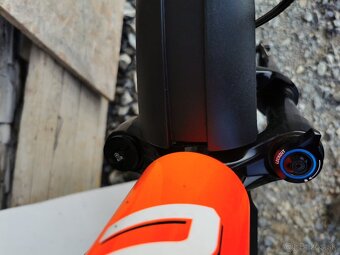 damsky pansky horsky elektrobicykel pneu 27,5 ram 20 - 10