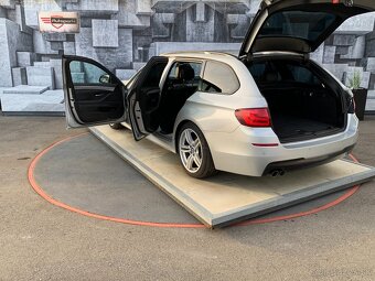 BMW Řada 525D, 3.0D, 150KW, M-PAKET, TAŽNÉ, PANORAMA - 10