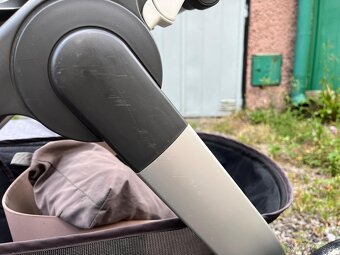 Stokke Trailz + Stokke Be Safe + isofix - 10