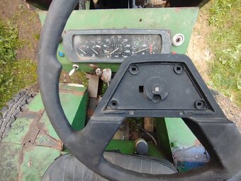 Traktor 1203 - 10