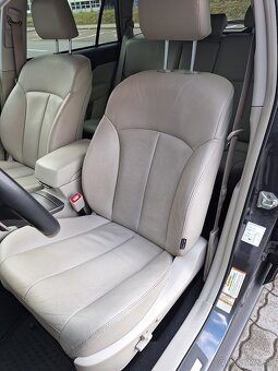 Subaru Outback 3.6R 4x4 Automat – 2011, 1. majiteľ - 10