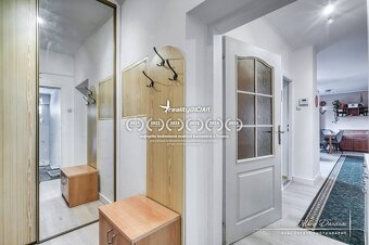 5-izbový rodinný dom s dvomi garážami v obci Špačince - 10