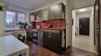 Slnečný 2 izb. byt v centre Trnavy - 59m2 - 10