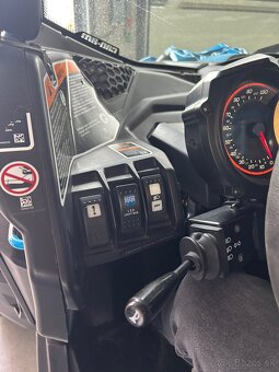 CAN-AM MAverick XRC turbo - 10