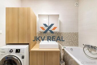 VEĽKÝ 3 - IZBOVÝ BYT 92M2 NA PREDAJ - PIEŠŤANY-CENTRUM - 10