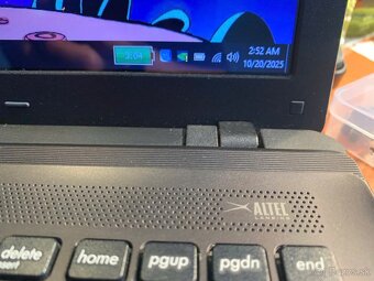 Asus x55v ako novy za 49 euro - 10