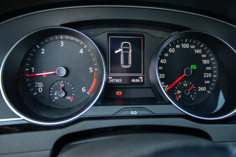 Volkswagen Passat 2.0 TDI R-line B8 - 10