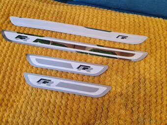 R-LINE prahové lišty VOLKSWAGEN - 10