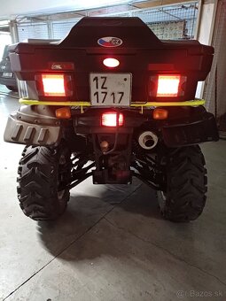Yamaha Grizzly 660 - 10