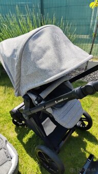 Kočík Jané trojkombinácia plus isofixová základňa - 10