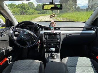 Škoda Superb II 2.0TDI 103kW DSG - 10