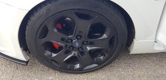 FOCUS ST 2.5T - 10
