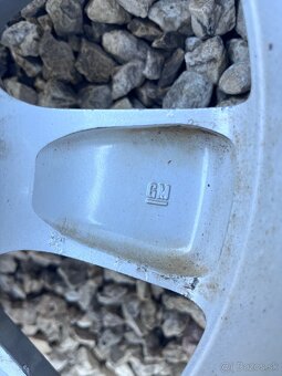 Orig. Hliníkové disky Opel R15 5x110 - 10