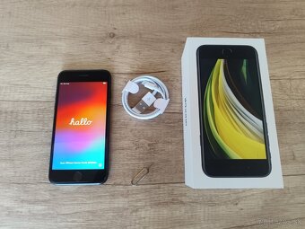 Apple iPhone SE 2020 (2nd gen) - 100% super stav + v záruke - 10