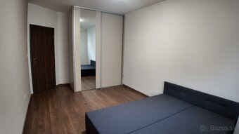 Krásny 3izb byt so zariadením a vlastným parkovaním - 10