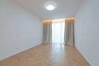 NOVOREKONŠTRUOVANÝ 3 - IZB. TEHLOVÝ BYT,KE - SEVER,PARK OBRA - 10