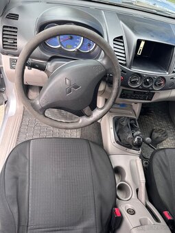 Mitsubishi L200 - 10