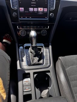 Volkswagen Passat Variant B8 2.0Tdi variant 4x4 R Line - 10